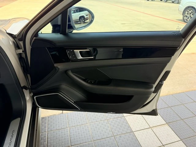 2023 Porsche 971 Panamera - Image 13 of 20