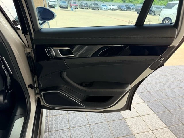 2023 Porsche 971 Panamera - Image 15 of 20