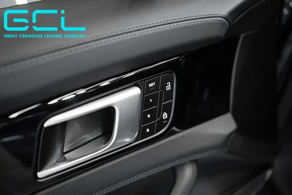 2023 Porsche 971 Panamera - Image 17 of 19