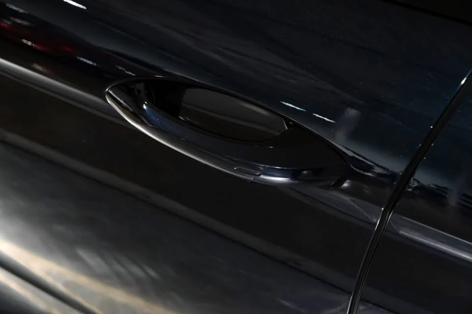 2023 Porsche 971 Panamera - Image 17 of 20