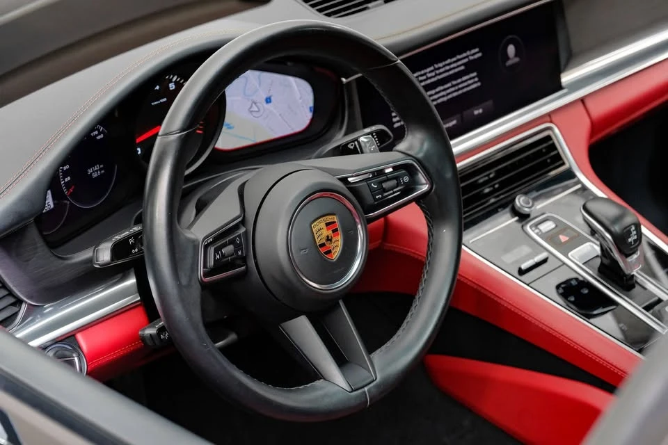 2023 Porsche 971 Panamera - Image 16 of 20