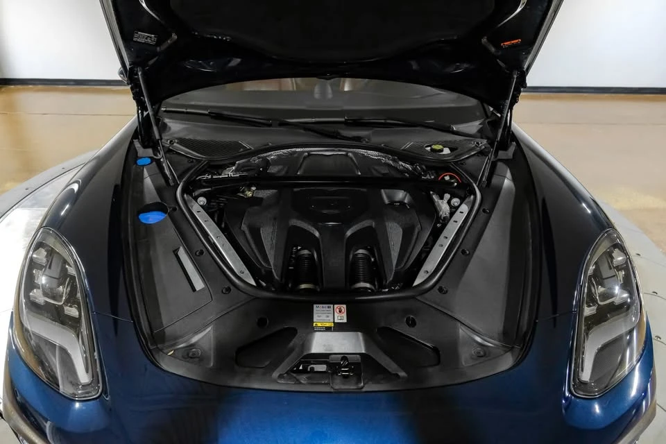 2023 Porsche 971 Panamera - Image 13 of 20