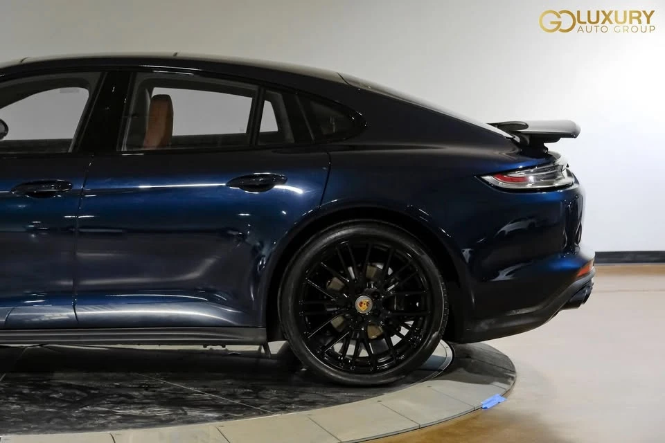 2023 Porsche 971 Panamera - Image 18 of 20