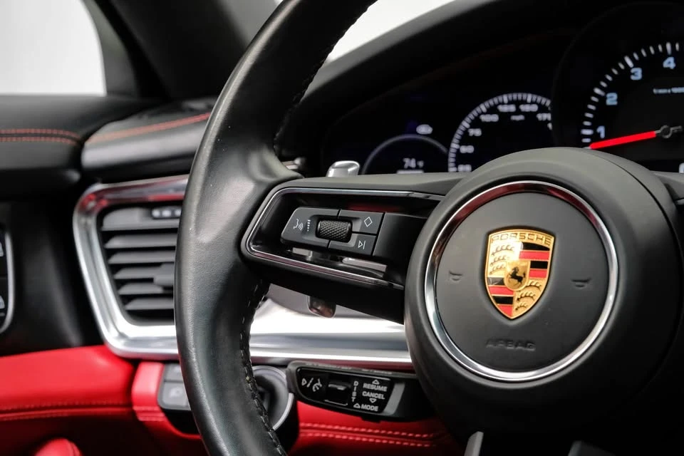 2023 Porsche 971 Panamera - Image 19 of 20