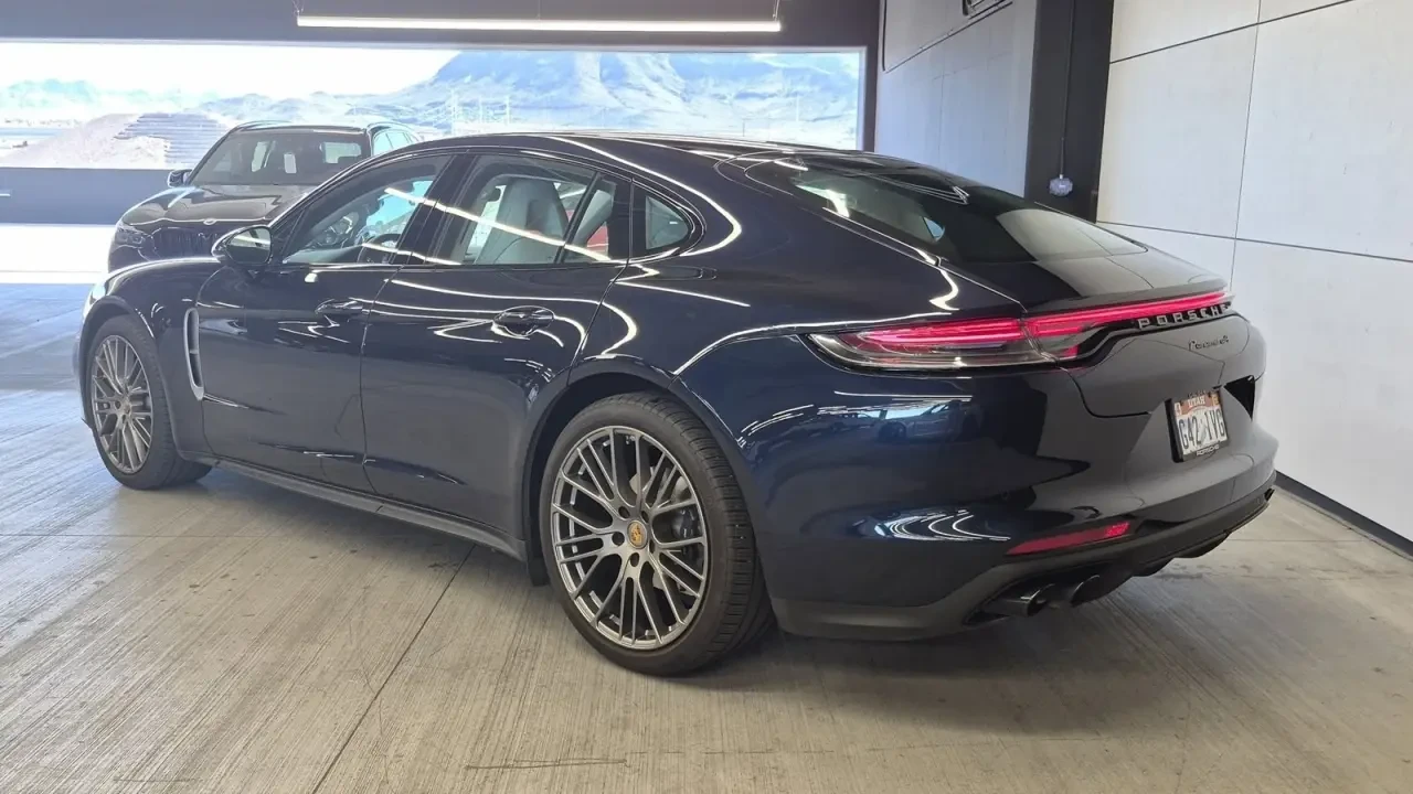 2023 Porsche 971 Panamera - Image 3 of 6