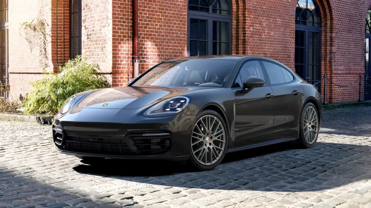 2023 Porsche 971 Panamera - Image 2 of 6