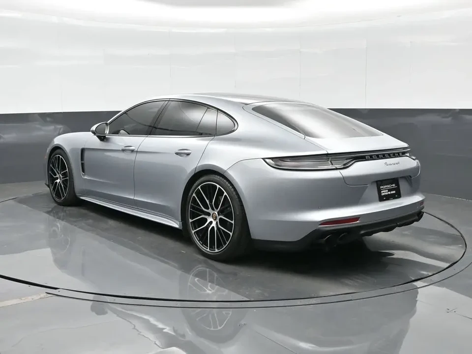 2023 Porsche 976 Panamera - Image 3 of 8