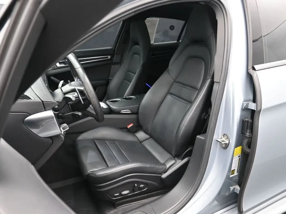2023 Porsche 976 Panamera - Image 5 of 8