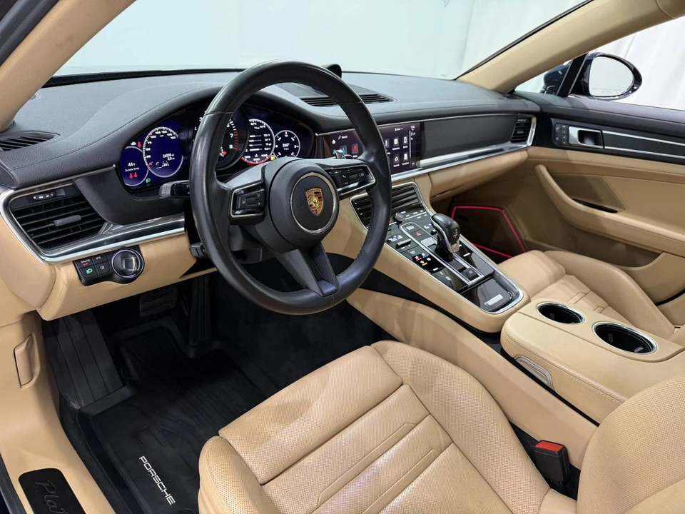 2023 Porsche 971 Panamera - Image 4 of 5