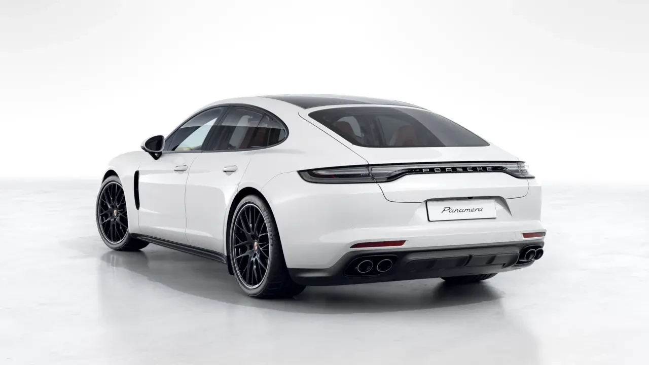 2023 Porsche 971 Panamera - Image 25 of 31