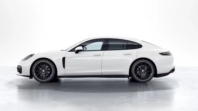 2023 Porsche 971 Panamera - Image 11 of 31