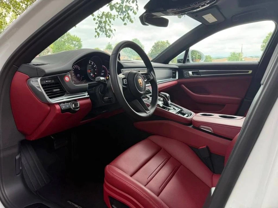 2023 Porsche 971 Panamera - Image 4 of 5