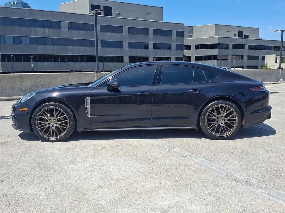 2023 Porsche 971 Panamera - Image 2 of 5