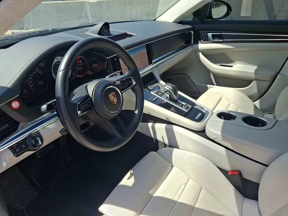 2023 Porsche 971 Panamera - Image 4 of 5