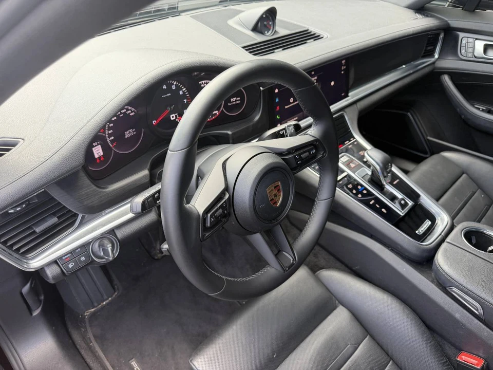 2023 Porsche 971 Panamera - Image 4 of 5