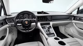 2023 Porsche 971 Panamera - Image 25 of 31