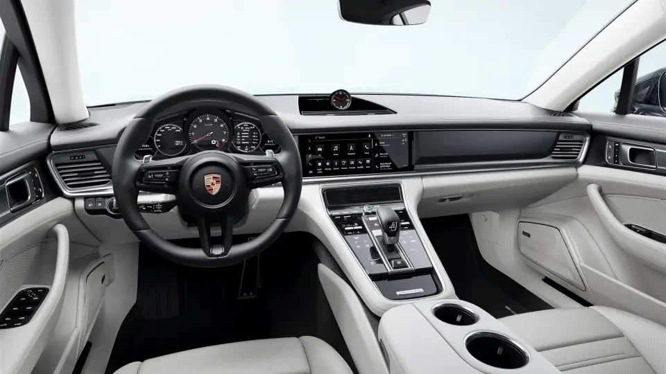 2023 Porsche 971 Panamera - Image 31 of 31