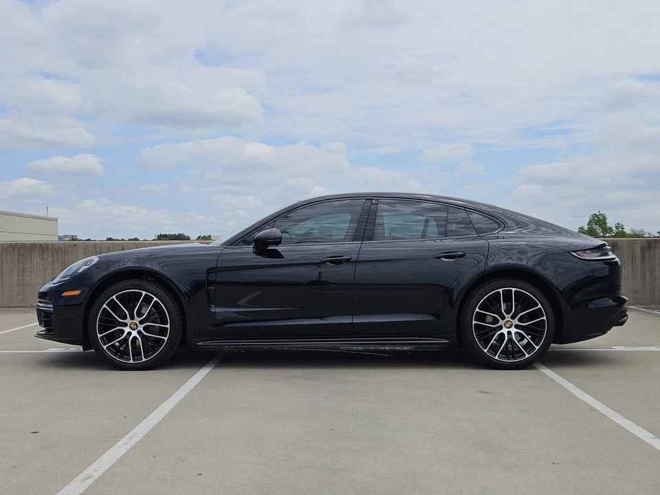 2023 Porsche 971 Panamera - Image 2 of 5