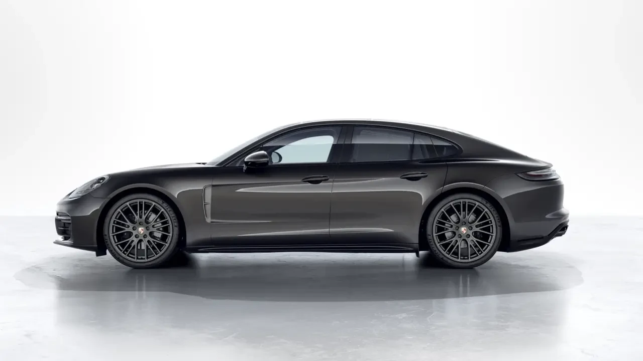 2023 Porsche 971 Panamera - Image 16 of 30