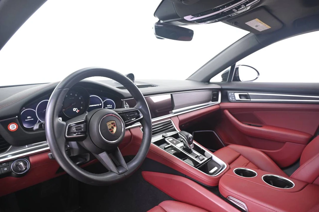 2023 Porsche 971 Panamera - Image 4 of 5
