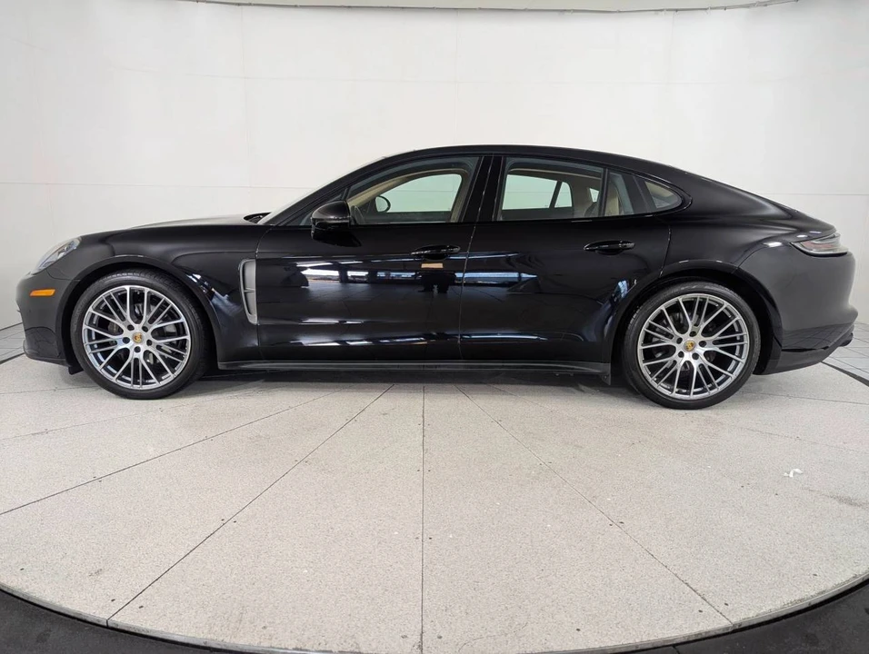 2023 Porsche 971 Panamera - Image 2 of 5