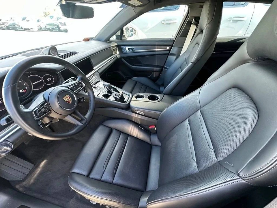 2023 Porsche 971 Panamera - Image 4 of 5