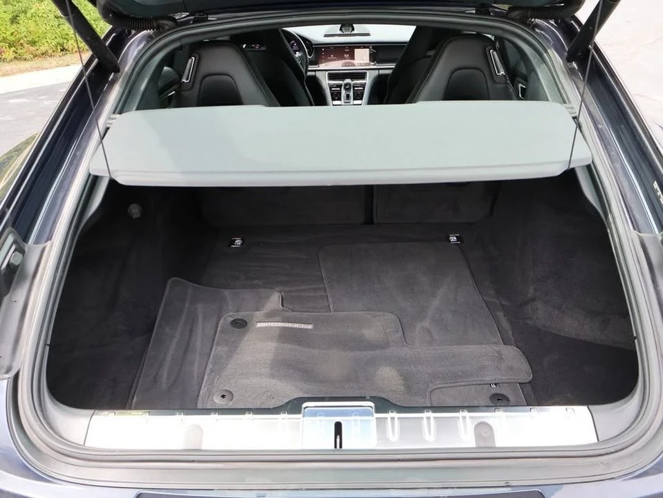 2023 Porsche 971 Panamera - Image 17 of 20