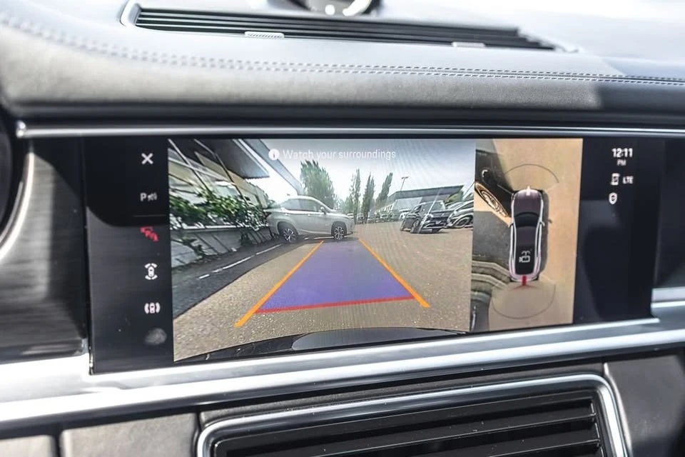 2023 Porsche 971 Panamera - Image 14 of 20