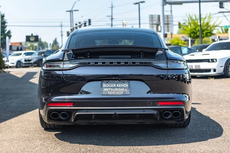 2023 Porsche 971 Panamera - Image 8 of 20
