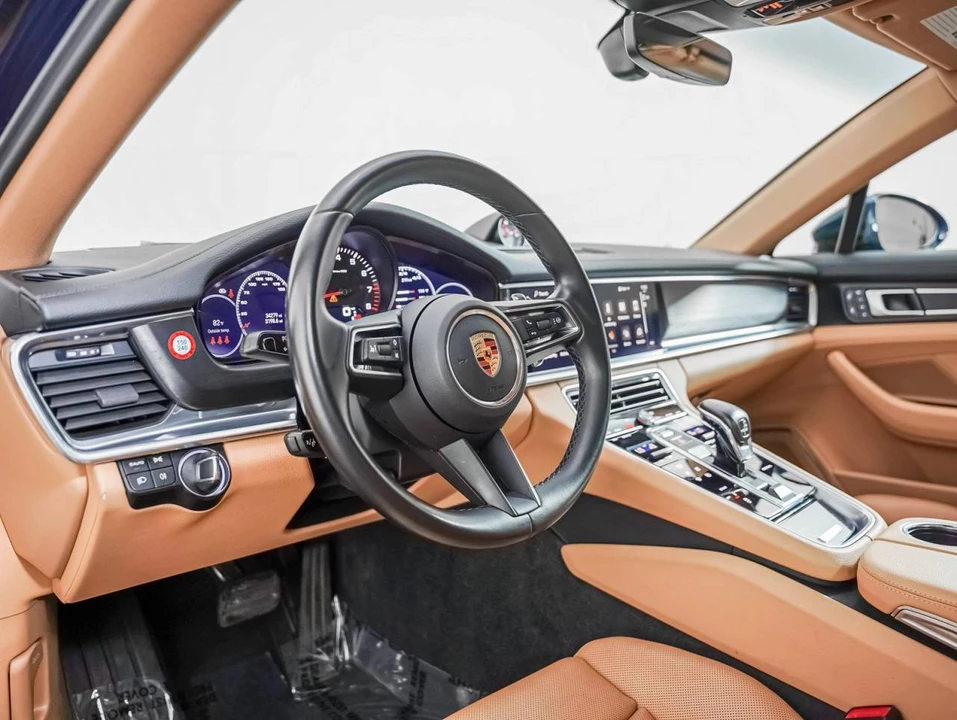 2023 Porsche 971 Panamera - Image 4 of 5