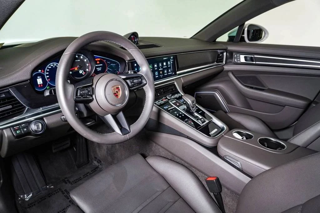 2023 Porsche 971 Panamera - Image 4 of 5