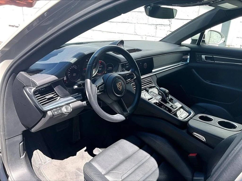 2023 Porsche 971 Panamera - Image 4 of 5