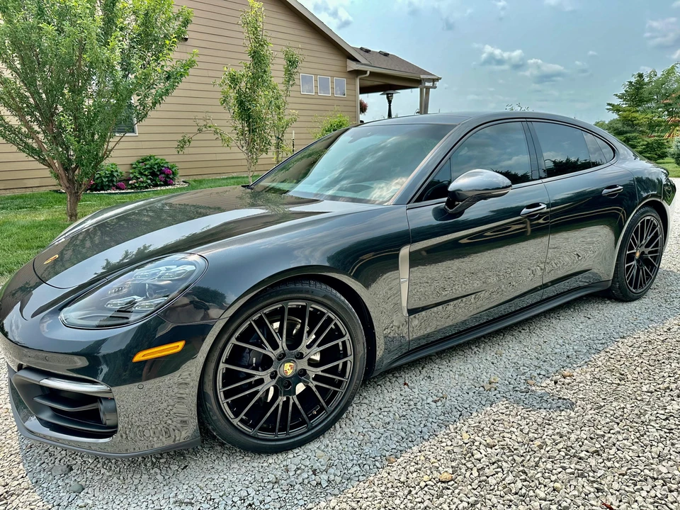 2023 Porsche 971 Panamera - Image 10 of 31