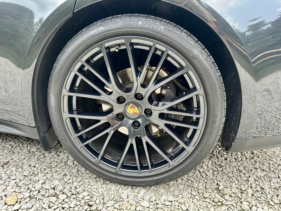 2023 Porsche 971 Panamera - Image 26 of 31