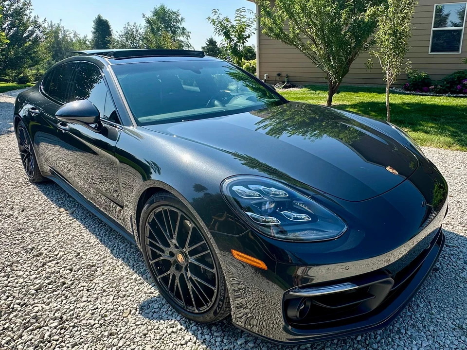 2023 Porsche 971 Panamera - Image 21 of 31