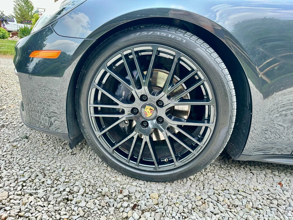 2023 Porsche 971 Panamera - Image 25 of 31