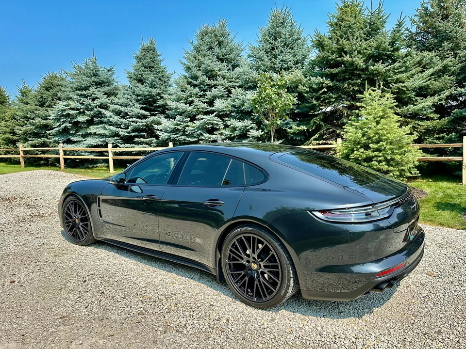 2023 Porsche 971 Panamera - Image 13 of 31