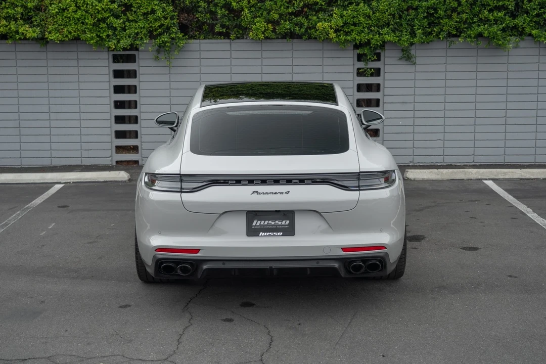 2023 Porsche 976 Panamera - Image 4 of 21