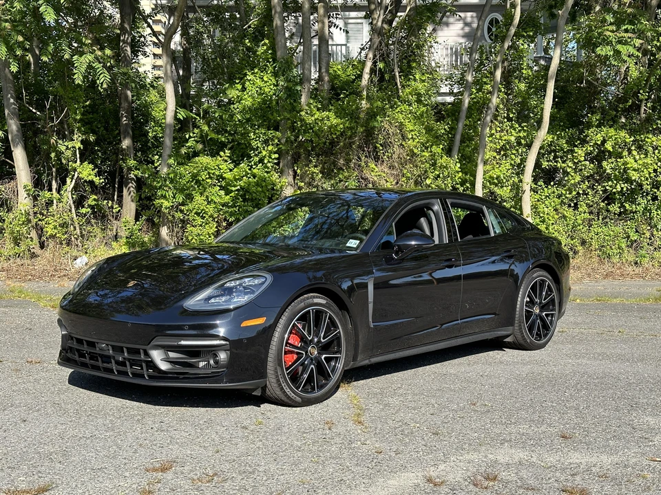 2023 Porsche 971 Panamera - Image 11 of 31