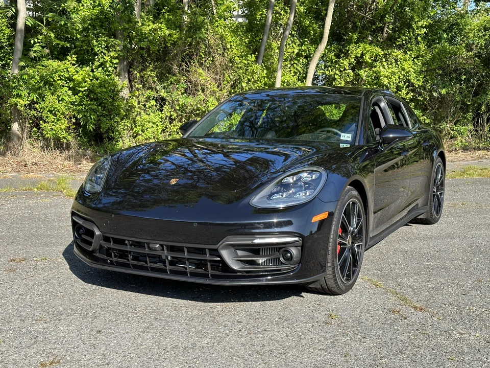 2023 Porsche 971 Panamera - Image 9 of 31