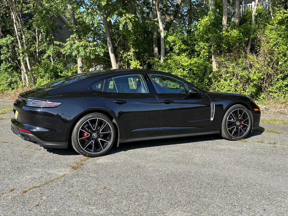2023 Porsche 971 Panamera - Image 23 of 31