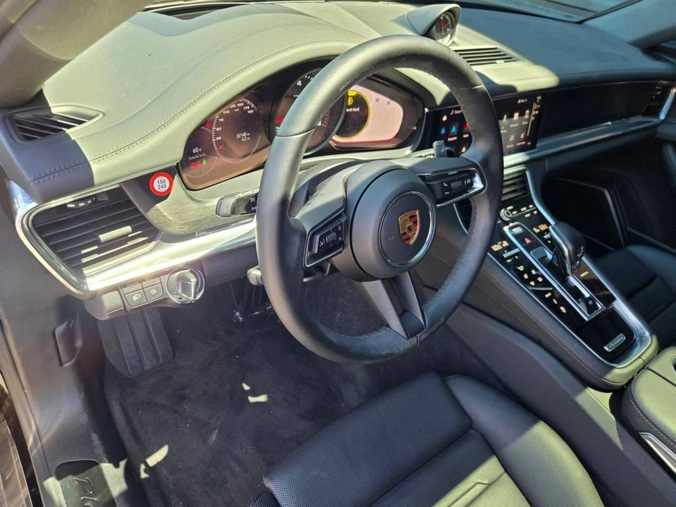 2023 Porsche 971 Panamera - Image 4 of 5