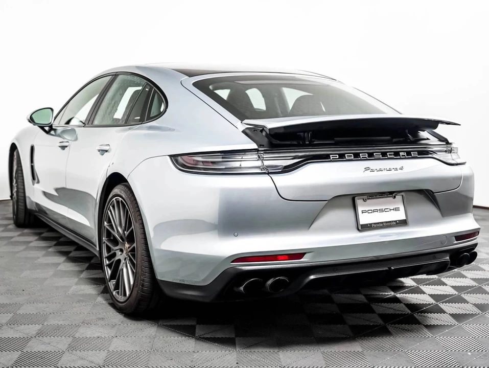 2023 Porsche 971 Panamera - Image 3 of 5