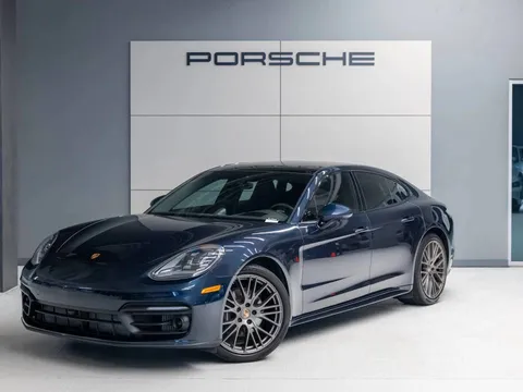 2023 Porsche Panamera 4 Platinum Edition