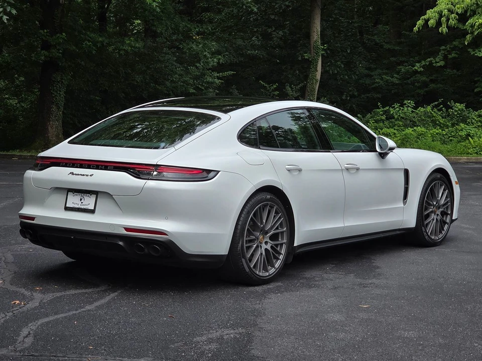 2023 Porsche 971 Panamera - Image 5 of 31
