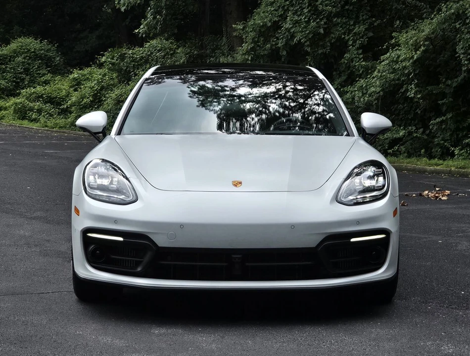 2023 Porsche 971 Panamera - Image 2 of 31