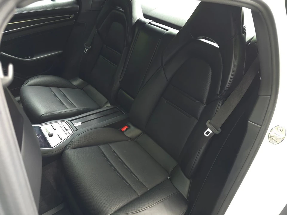 2023 Porsche 971 Panamera - Image 15 of 31