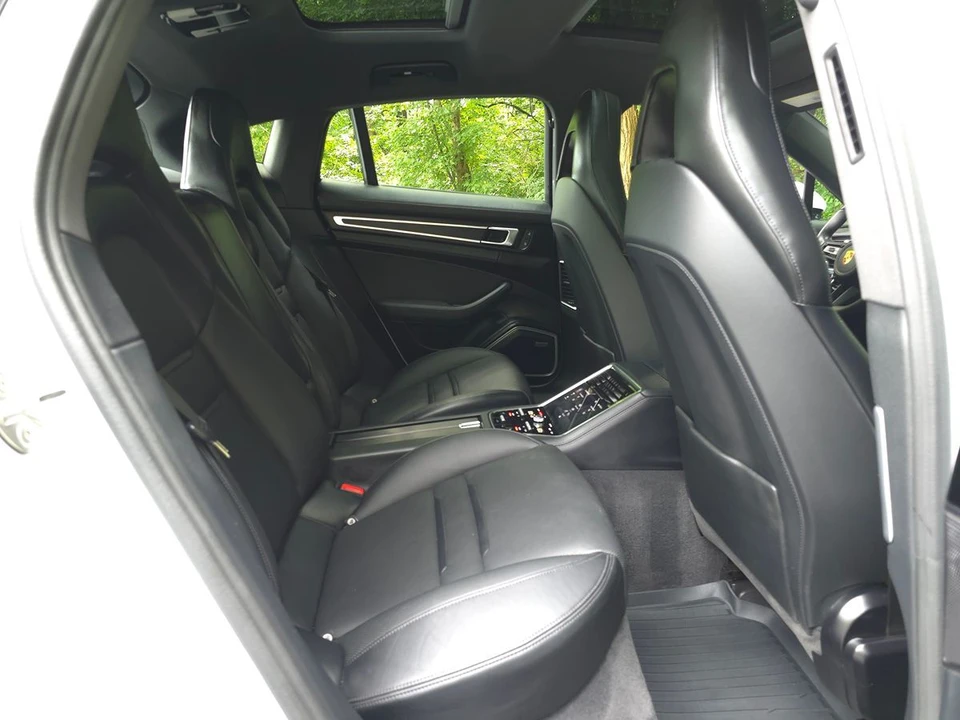 2023 Porsche 971 Panamera - Image 20 of 31