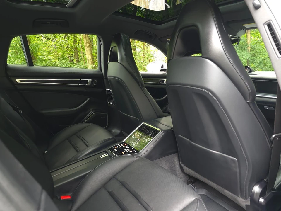 2023 Porsche 971 Panamera - Image 21 of 31
