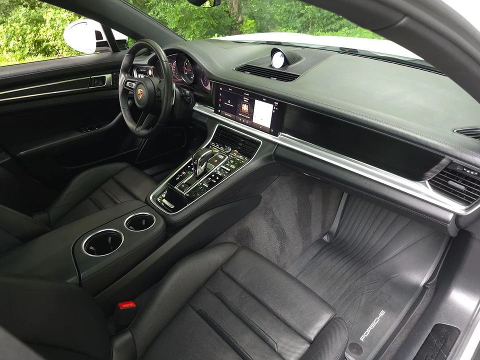 2023 Porsche 971 Panamera - Image 24 of 31